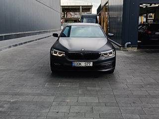 BMW 5 Series foto 2