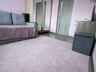 Apartament cu 3 camere, 76 m², Sculeni, Chișinău foto 4