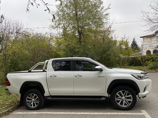 Toyota Hilux foto 3