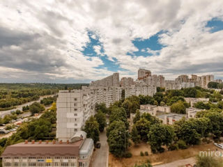Apartament cu 3 camere, 72 m², Botanica, Chișinău foto 8