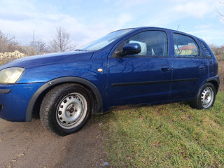 Opel Corsa foto 6