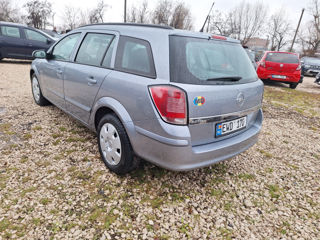 Opel Astra foto 4