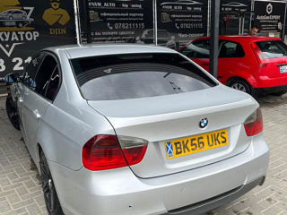 BMW 3 Series foto 5