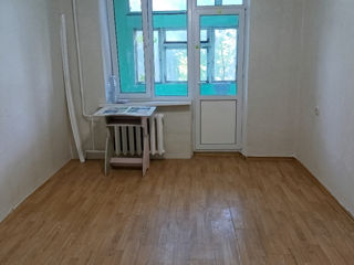 Комната, 15 м², 3/5 эт.