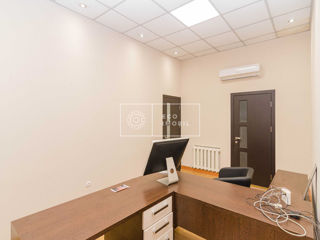 Chirie, spațiu comarcial, Centru, str. București, 70 m.p, 1100€ foto 10