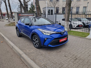 Toyota C-HR foto 3