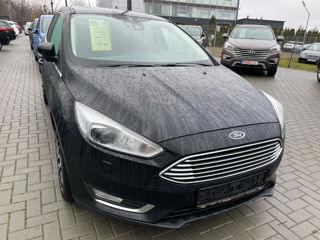 Ford Focus foto 16