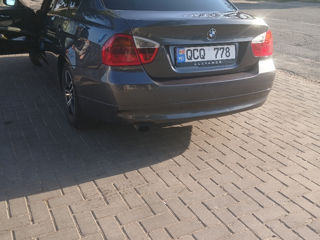 BMW 3 Series foto 5