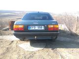 Audi 100 foto 3