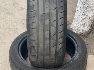 Продам 2 б.у шины 235/45 R18 Evergreen Summer