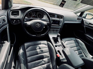 Volkswagen Golf foto 5