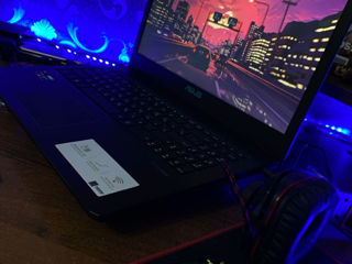 Asus M570D