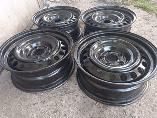 Диски 5/114,3R16. Шины 205/55R16 foto 0