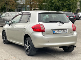 Toyota Auris foto 6