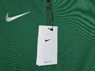 Nike Dri-Fit (L) nouă foto 6