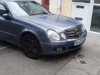 Mercedes E-Class foto 6