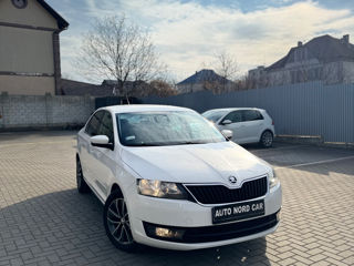 Skoda Rapid foto 2