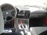 BMW 5 Series foto 2