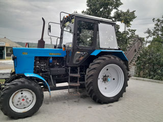 Atț mtz 82, anul 2006 un singus stăpîn, 3000 ore,  acumulatoarele noi, 13000 euro. foto 1