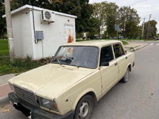 Lada / ВАЗ 2105 foto 2