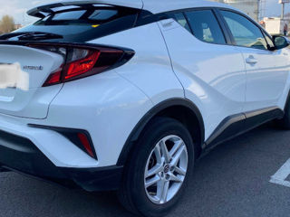 Toyota C-HR foto 5