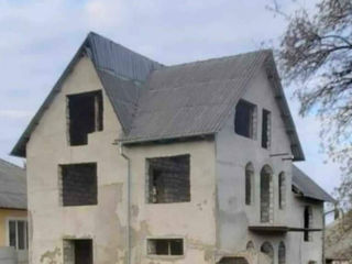 Teren de 8,4 ari + casa nefinisata, centrul comunei Ciorescu, mun.Chisinau foto 3