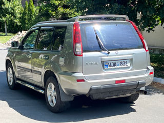 Nissan X-Trail foto 4