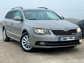 Skoda Superb foto 4