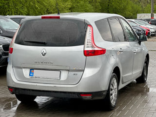 Renault Grand Scenic foto 4