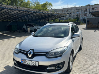 Renault Megane foto 2