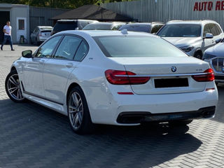 BMW 7 Series foto 5