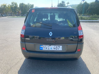 Renault Grand Scenic foto 4