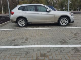 BMW X1 foto 1