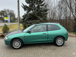 Mitsubishi Colt foto 2