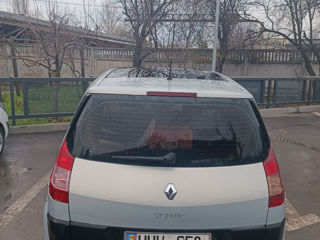 Renault Scenic foto 3