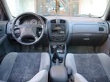 Mazda 323 foto 9