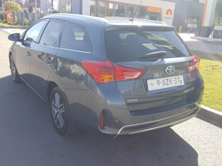 Toyota Auris foto 7