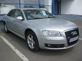 Audi A8 foto 1