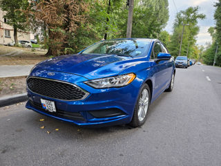 Ford Fusion foto 1