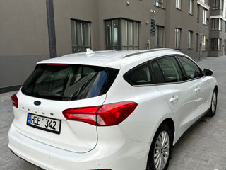 Ford Focus foto 4