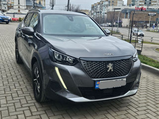 Peugeot 2008 foto 3