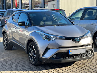 Toyota C-HR foto 4