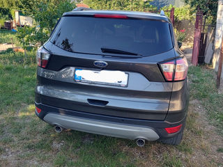 Ford Kuga foto 3