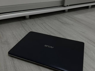 Se vinde Asus Vivabook 15 foto 2