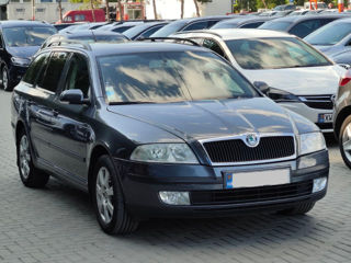 Skoda Octavia foto 4