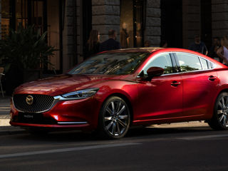 Mazda 6 foto 1