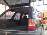 Mercedes Series (W124) foto 7