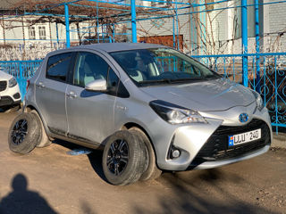 Toyota Yaris foto 3