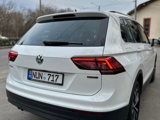 Volkswagen Tiguan foto 4