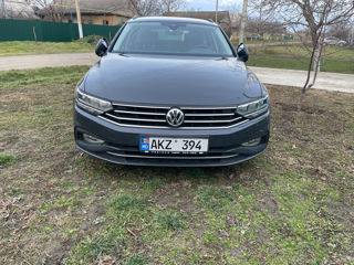 Volkswagen Passat foto 3